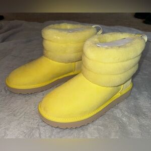 UGG Women’s Mini Fluff Quilted Boot